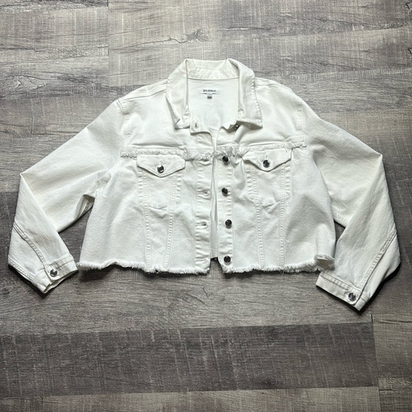 GOOD AMERICAN White Cropped Frayed Raw Edge Denim Jacket - Picture 1 of 9